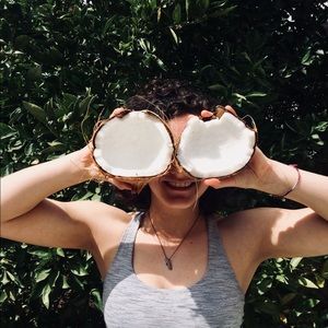 Meet your Posher, Ella